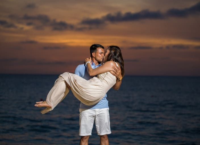 Venus en Escorpio experimenta el amor con todo su cuerpo y alma